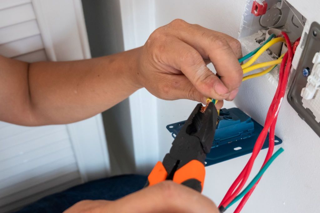 electrician-residential-toronto-1